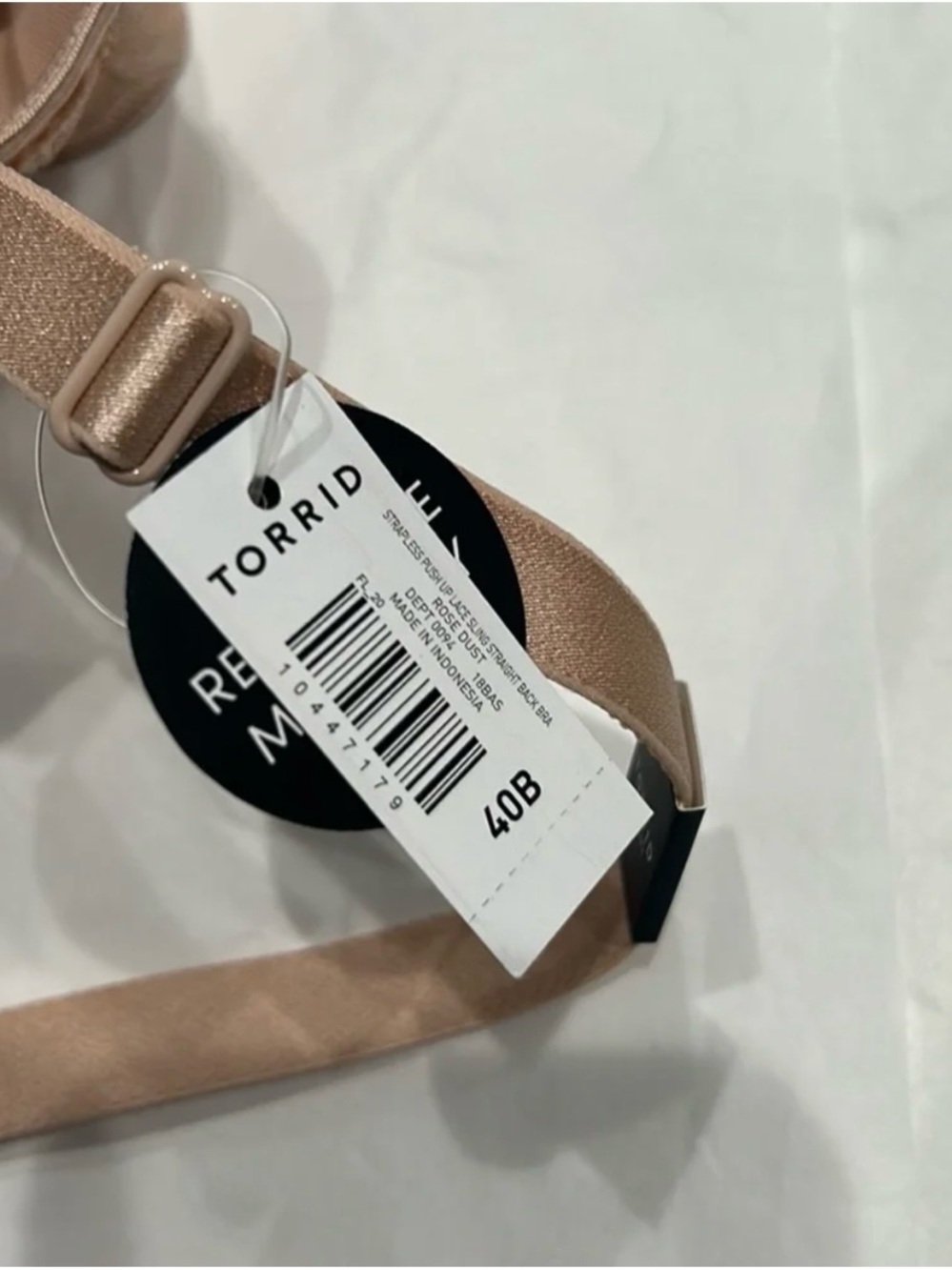 Torrid bombshell multi-way strapless boost bra 40B. Underwire. - Picture 5 of 6